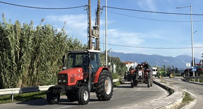 Άνοιξαν τα διόδια της γέφυρας Ρίου Αντιρρίου οι αγρότες – Κλιμάκωνουν τον αγώνα τους. Βίντεο – Φωτο