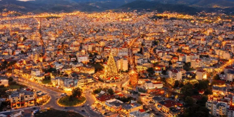 Το Αγρίνιο στα γιορτινά του – Εντυπωσιακό χριστουγεννιάτικο βίντεο Δεκεμβρίου 2025