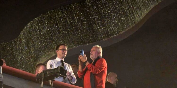 Ποιος έσπευσε να δώσει το παρόν στην παρουσίαση της ΙΘΑΚΗΣ του Αλέξη Τσίπρα;