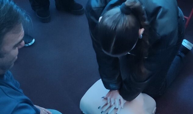 Ναύπακτος: Εκπαιδευτική δράση Πρώτων Βοηθειών, ΚΑΡΠΑ και χρήσης απινιδωτή στο Παπαχαραλάμπειο