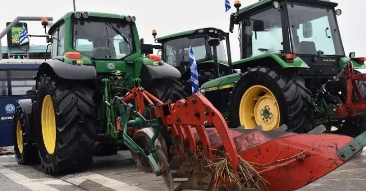 Μπλόκο Αγγελοκάστρου:Νέα κινητοποίηση και αποκλεισμός δρόμου στο Χαλίκι