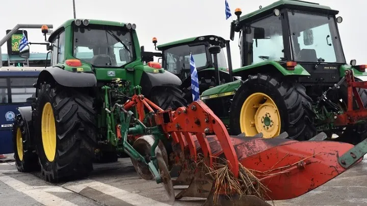 Μπλόκο Αγγελοκάστρου:Νέα κινητοποίηση και αποκλεισμός δρόμου στο Χαλίκι