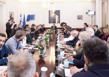 Ολοκληρώθηκε η συνάντηση Μητσοτάκη με τα αγροτικά μπλόκα – Τσιάρας: Ειλικρινής και παραγωγική συζήτηση