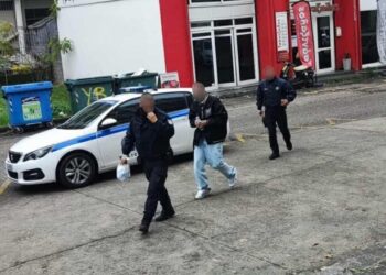 Στο αυτόφωρο τη Δευτέρα ο 34χρονος για το επεισόδιο στο Δημαρχείο Αγρινίου – Συνεχίζεται η κράτησή του