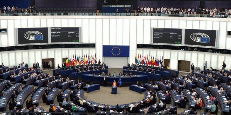 Ανακοίνωση της Ευρωομάδας της ΝΔ – Απάντηση στην παραπληροφόρηση και τον λαϊκισμό