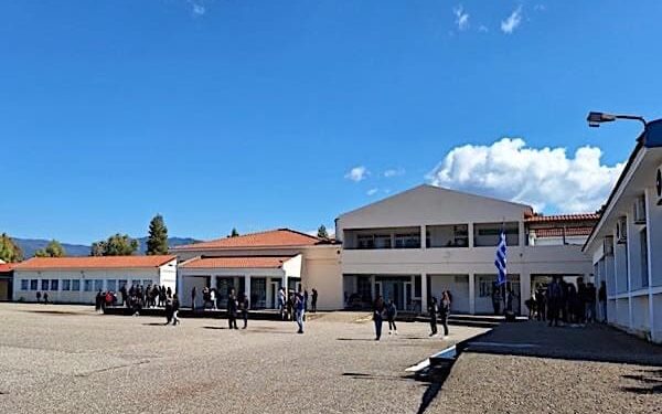 Νέα Πύλη Αποφοίτων της Σ.Α.Ε.Κ. Μεσολογγίου – alumni.saekmesol.gr