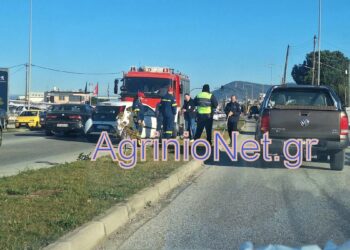 Αγρίνιο: Τούμπα αυτοκινήτου μετά από σύγκρουση σε παράδρομο – Ελαφρά τραυματίας 52χρονη