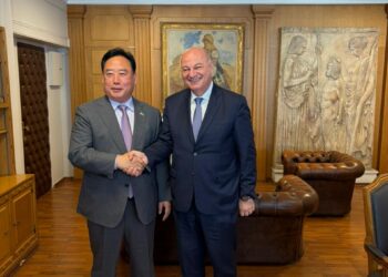 Συνάντηση του Υπουργού Αγροτικής Ανάπτυξης και Τροφίμων, Κώστα Τσιάρα με τον Πρόεδρο της Επιτροπής Γεωργίας, Τροφίμων, Αγροτικών Υποθέσεων, Ωκεανών και Αλιείας της Εθνοσυνέλευσης της Δημοκρατίας της Κορέας, EohKiy-ku