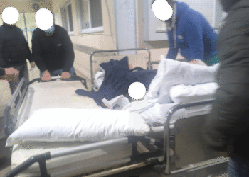 Φωτιά στην Χειρουργική Κλινική του Νοσοκομείου Μεσολογγίου – Εκκενώθηκε ο τρίτος όροφος, μεταφέρθηκαν ασθενείς στα Επείγοντα  foto video