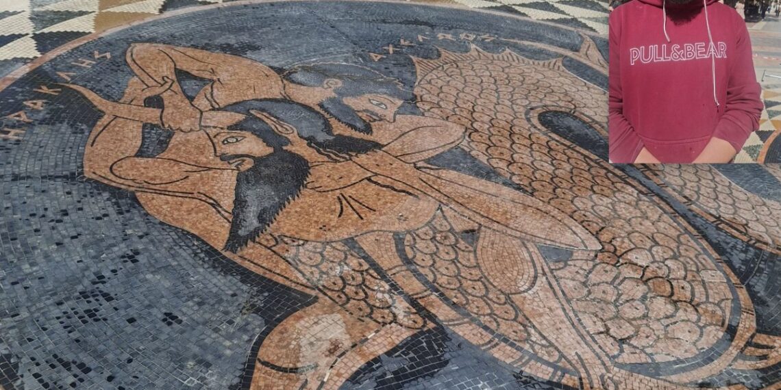 Αποκατάσταση του ψηφιδωτού της πάλης του Ηρακλή με τον Αχελώο στο κέντρο του Αγρινίου. Τι λέει ο Π. Μπερμπερίδης