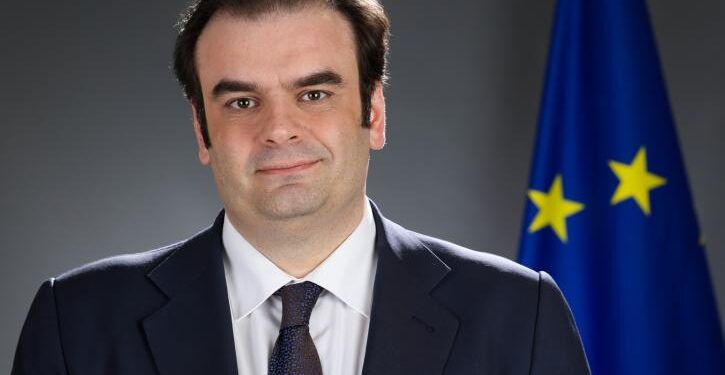 Στο Παρίσι μεταβαίνει ο Κ. Πιερρακάκης – Κεντρικός Ομιλητής στο 14ο ετήσιο συνέδριο της Εuronext – Συνάντηση αύριο με τον επικεφαλής της International Energy Agency