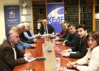 Συνάντηση ΠΟΕ-ΟΤΑ – ΚΕΔΕ: Στο επίκεντρο η μονιμοποίηση εργαζομένων στις Κοινωνικές Δομές και η 24ωρη απεργία της 24ης Απριλίου