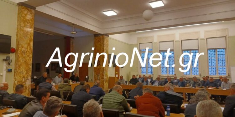 Τραπεζώματα με… ταπεινότητα και «έργο»: όταν η αυτοδιοίκηση σερβίρεται σε δόσεις αυτοθαυμασμού