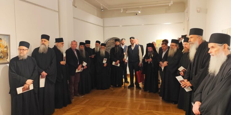 Ολοκληρώθηκε με ιδιαίτερη επισημότητα η ιστορική επίσκεψη της Ιεράς Κοινότητας του Αγίου Όρους στο Αγρίνιο
