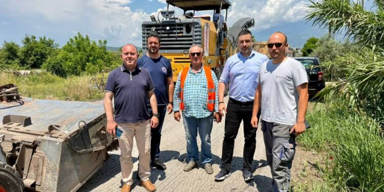 Επίβλεψη έργων σε Άγιο Ανδρέα και Παναιτώλιο από τον Θανάση Μαυρομμάτη