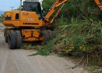 Συνεχίζονται οι εργασίες καθαρισμού στα αρδευτικά δίκτυα του ΤΟΕΒ Παναιτωλίου video foto