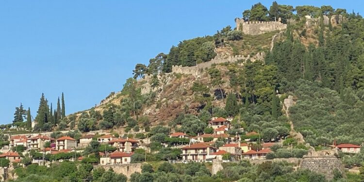 Το Κάστρο της Ναυπάκτου αναδεικνύεται ακόμη περισσότερο