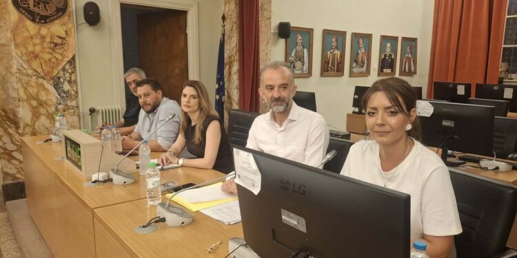 Η ΕΛΑΣ έκανε «ποδαρικό» στην Αιτωλοακαρνανία από το Αγρίνιο – Το «Τώρα Μιλάμε» και τα μηνύματα για την επόμενη μέρα VIDEO