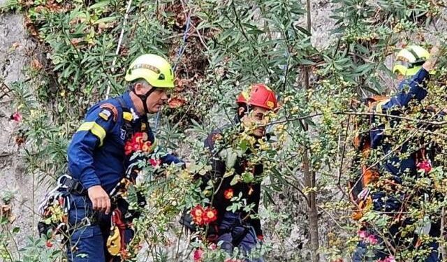 Τραγωδία στο φαράγγι Τρύφου στη Βόνιτσα: Νεκρός ένας άνδρας, σώθηκε δεύτερος μετά από πολύωρη επιχείρηση διάσωσης