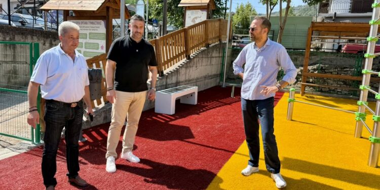 Αγρίνιο: Στις Παπαδάτες Μακρυνείας ο Περιφερειάρχης Νεκτάριος Φαρμάκης