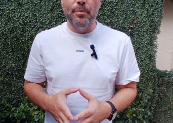 Μίλτος Χατζηγιαννάκης από το Αγρίνιο: «Θέλουμε να φτιάξουμε ένα σχέδιο μαζί με τους πολίτες, για τους πολίτες»